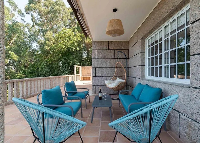 Cies Con Piscina Villa *